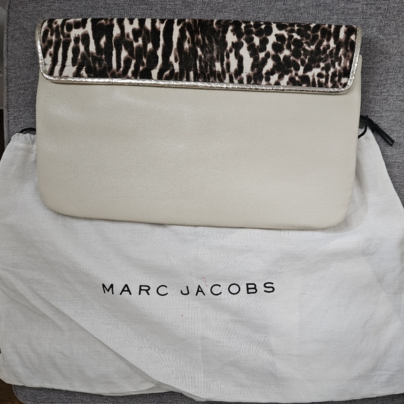 Marc Jacobs Leopard Print Calfhair and Leather Safari Vip Clutch - Picture 2 of 2